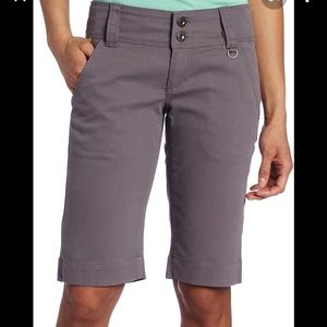 Lole Women's gray Walk 2 Walk Shorts 10